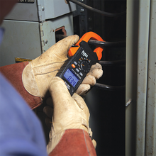 Load image into Gallery viewer, Klein Tools CL700 AC Auto Ranging 600 Amp Digital Clamp Meter