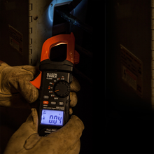 Load image into Gallery viewer, Klein Tools CL800 AC/DC Auto-Ranging 600 Amp Digital Clamp Meter