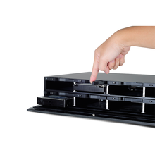 Load image into Gallery viewer, SilverStone RS831S Rackmount Storage