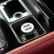 Load image into Gallery viewer, SilverStone VAC21  Car Charger
